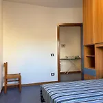 App4rent - Mimosa - 3 Family - Parking, Wifi, Near The Lejlighed *