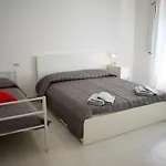 App4rent - Mimosa - 3 Family - Parking, Wifi, Near The Lejlighed *