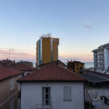 Lejlighed App4rent - Mimosa - 3 Family - Parking, Wifi, Near The Lido di Jesolo