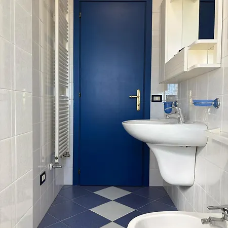 Apartment App4rent - Mimosa - 3 Family - Parking, Wifi, Near The