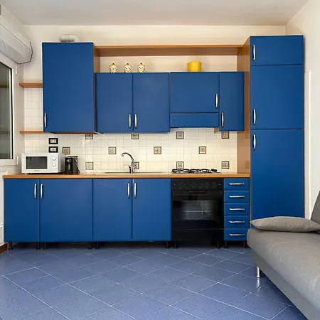App4rent - Mimosa - 3 Family - Parking, Wifi, Near The * Lido di Jesolo